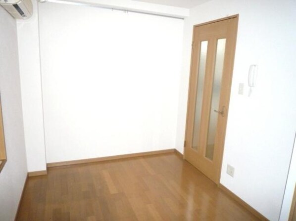 ヴィラシャルマンの物件内観写真